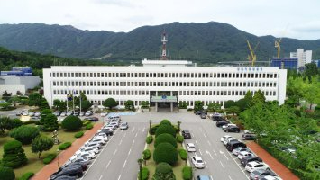경남도청사진1.jpg
