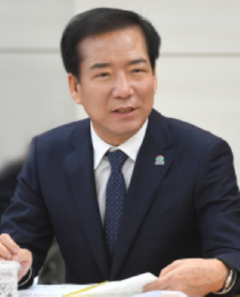 캡처 거창군수 구인모.PNG