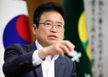 사본 -AEF3E558D05C4C6D997A99CCE01FA22F.jpg