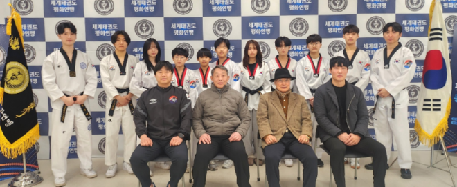 캡처 단체사진.PNG