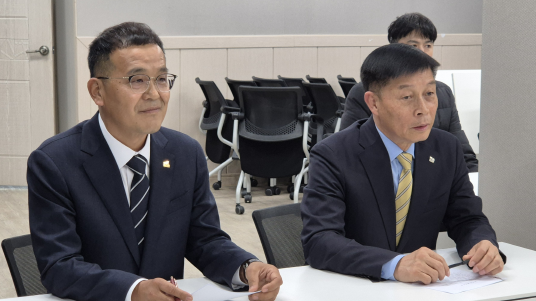 캡처 박만진,김신호 기호추첨사진.PNG