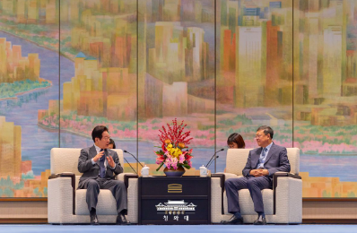 캡처 천지닝 상하이 총서기 접견.PNG