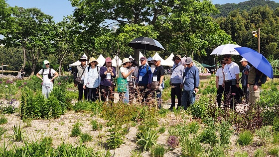 양산시민정원학교 현장답사.jpg