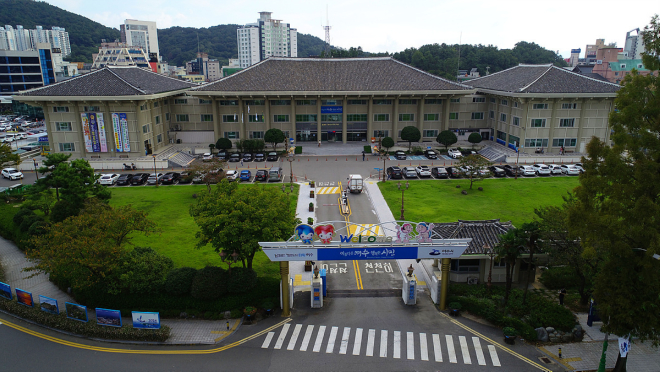 여수시청 전경.jpg