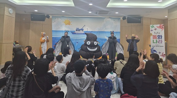서창도서관 독서진흥행사 동화연극.jpg