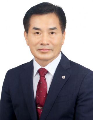 48.김수봉(함안2,국힘).jpg